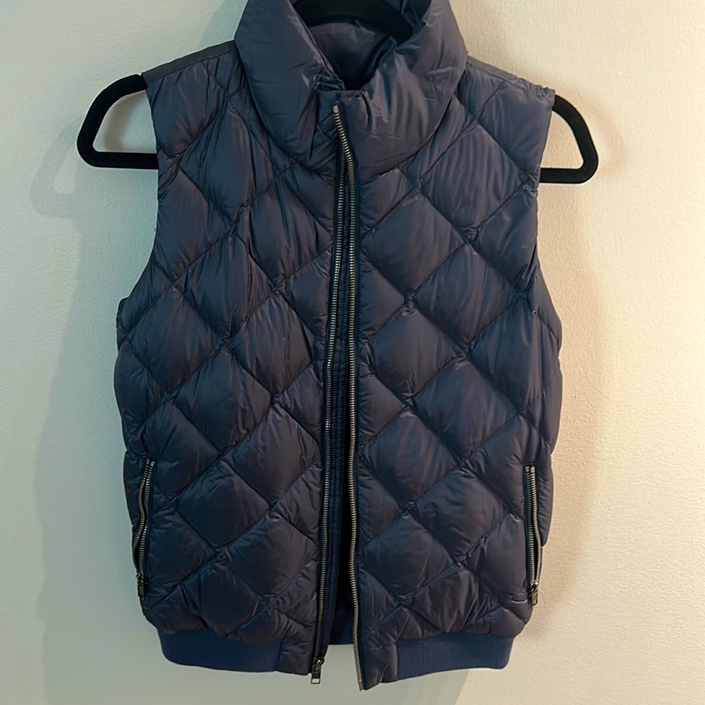 Patagonia Women’s Prow Bomber Vest